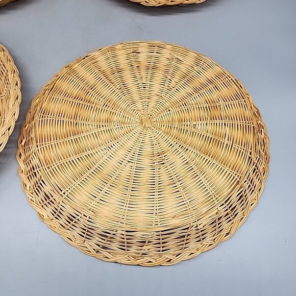 Vintage wicker rattan bamboo paper plate holders 9.75" Set Of 4 - Picture 4 of 5